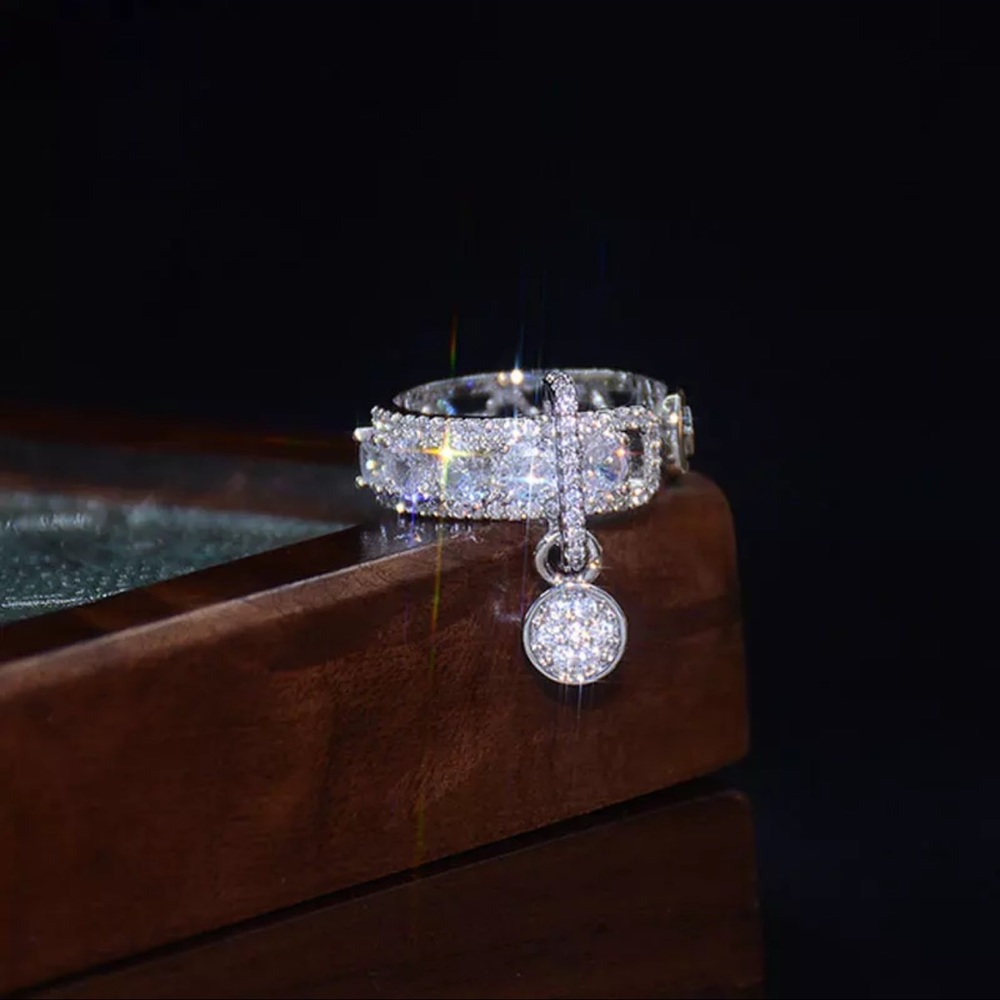 Adjustable Ring - Picture 2 of 3